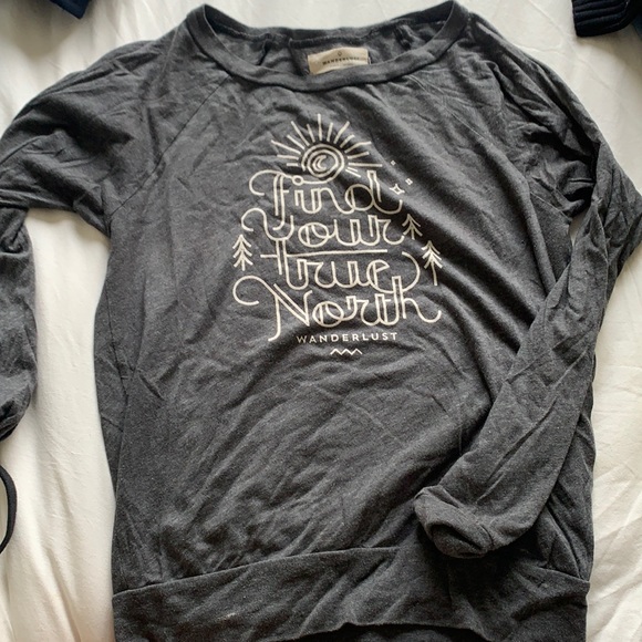 Wanderlust long sleeve